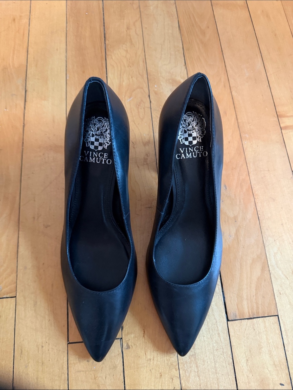 Vince Camuto Classic Black Pointed-Toe Leather Pumps